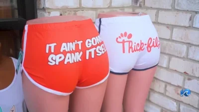 Beach resort set to ban shops from showing clothes with vulgar slogans