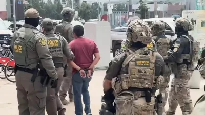 Gavin Newsom met with federal agents at anti-Trump rally