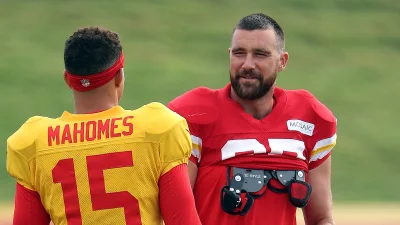 Kelce and Mahomes sent warning as analyst predicts Chiefs' 2025 season