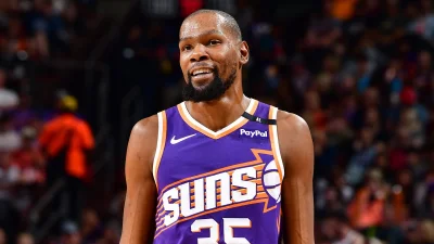 Kevin Durant sparks romance rumors with controversial ex-WNBA star