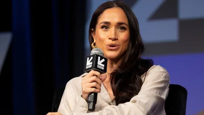 Moment Brooke Shields cuts off Meghan's gender activism story onstage