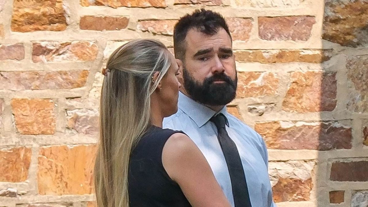 Somber Jason and Kylie Kelce attend funeral of dad Ed's girlfriend -  www.abdpost.com Amerika'dan Haberler