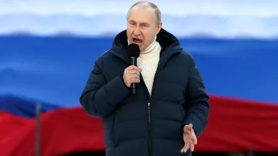 The key signs 'puffy-faced' Putin could be sick