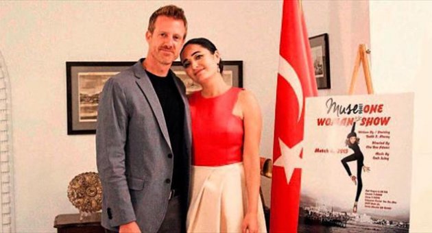 Amerika'daki oyun öncesi davet