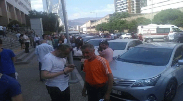 Ege Denizi'nde 6.2 büyüklüğünde deprem