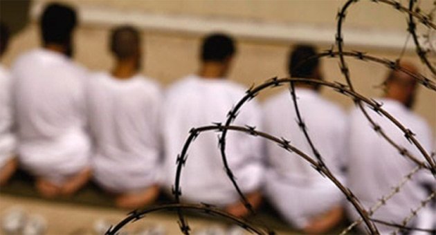 Guantanamo'daki beş tutuklu Kazakistan'a gönderildi