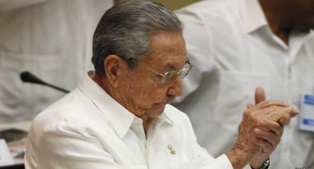 Raul Castro: Küba siyasal sistemini değiştirmeyecek