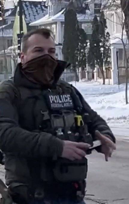 Renee Good’u vuran ICE ajanının eşi göçmen çıktı