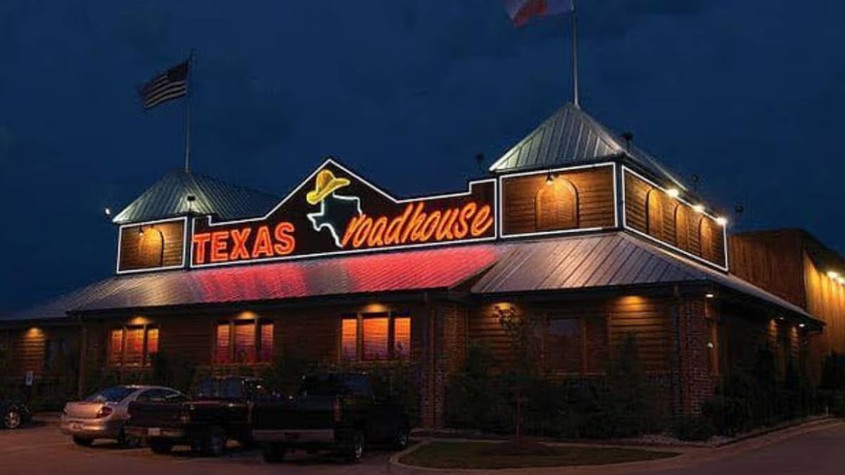 Restoranda Yemek Yerken Dikkat: Bilmeden 'Gizli Bahşiş' Ödeyebilirsiniz