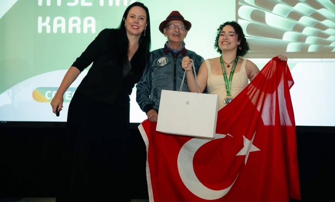 Türk genci ABD’de birinci oldu, tüm dünya peşine düştü