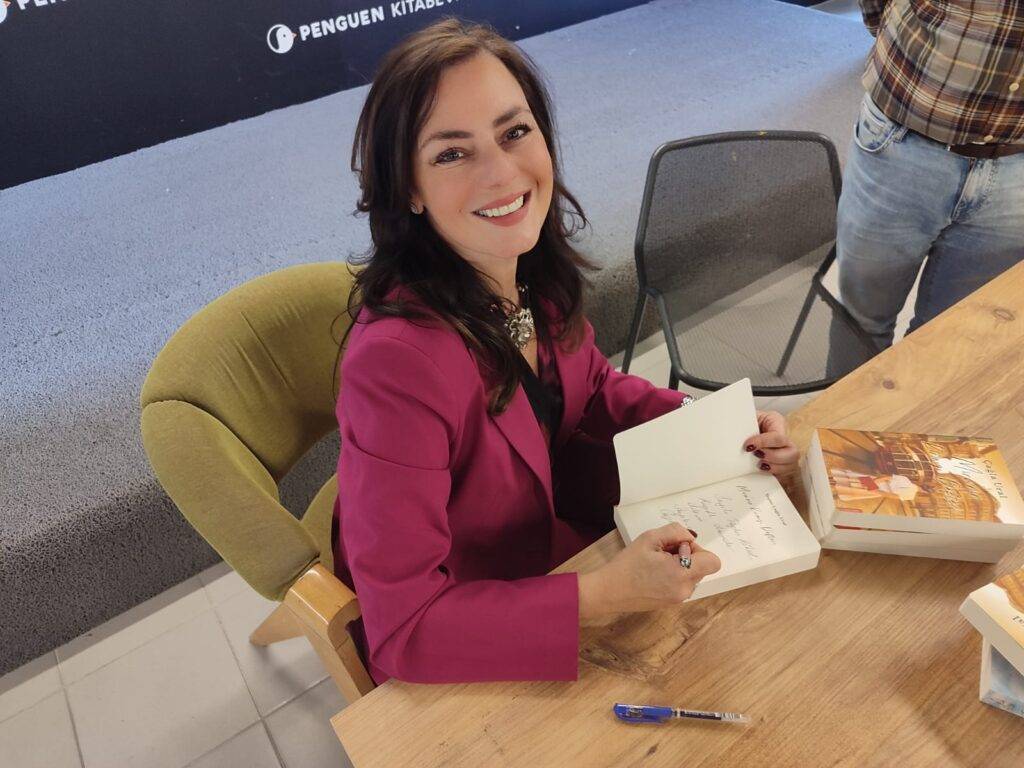 Yazar Çağla Ural New York’ta okurlarıyla buluşuyor