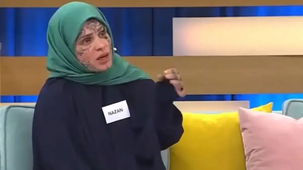 Türk kadın yüzündeki dövmelerle dünyada gündem oldu