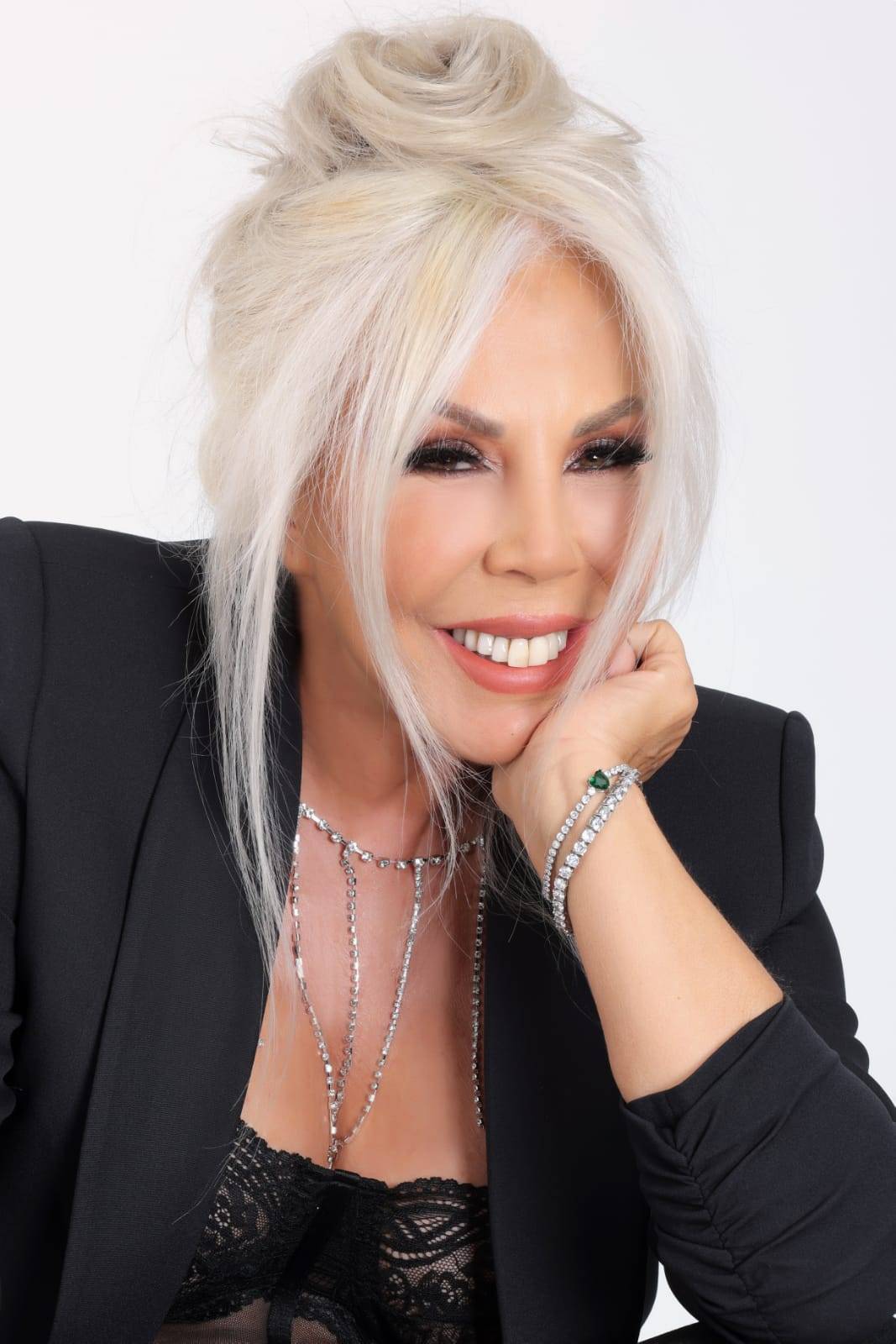 Semiha Yankı, Sumak’ta ‘Meyhane Gecesi’yle sahne alıyor