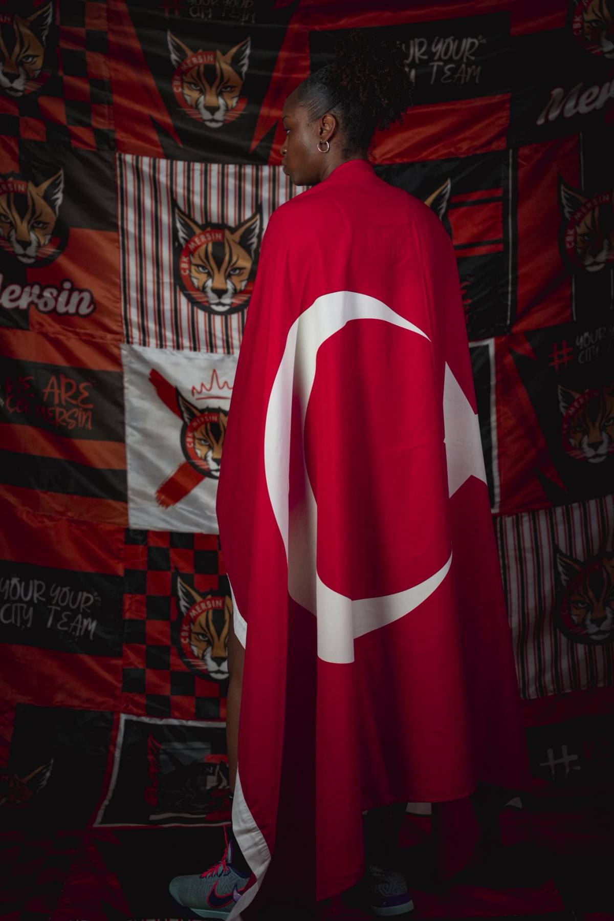 ABD’li basketbolcu Türk vatandaşı oldu