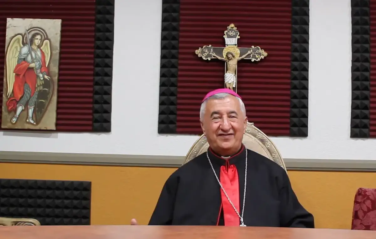 Piskopos 427 bin dolar çalıp geneleve gitti