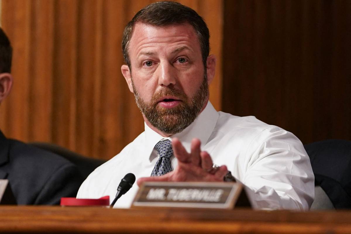 Donald Trump, İç Güvenlik Bakanı Kristi Noem'i görevden aldı