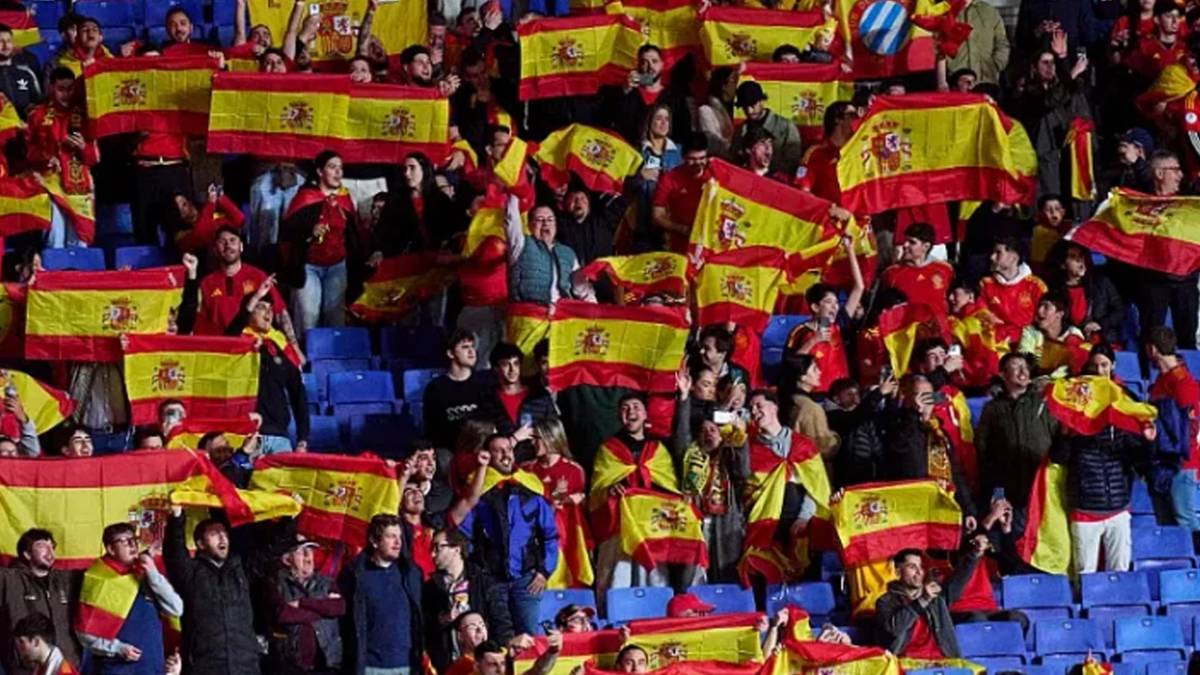 İspanya-Mısır maçında skandal tezahürat! Pedro Sanchez de hedef alındı