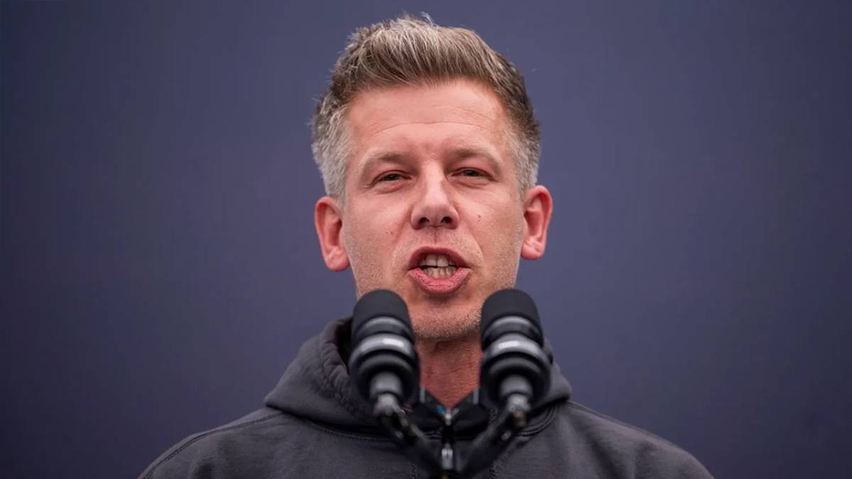 Macaristan'da bir dönemin sonu! Tisza Partisi seçimi açık ara kazandı