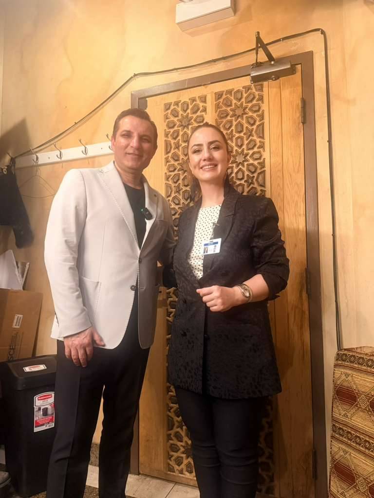 Rafet El Roman Chicago’da sahne aldı