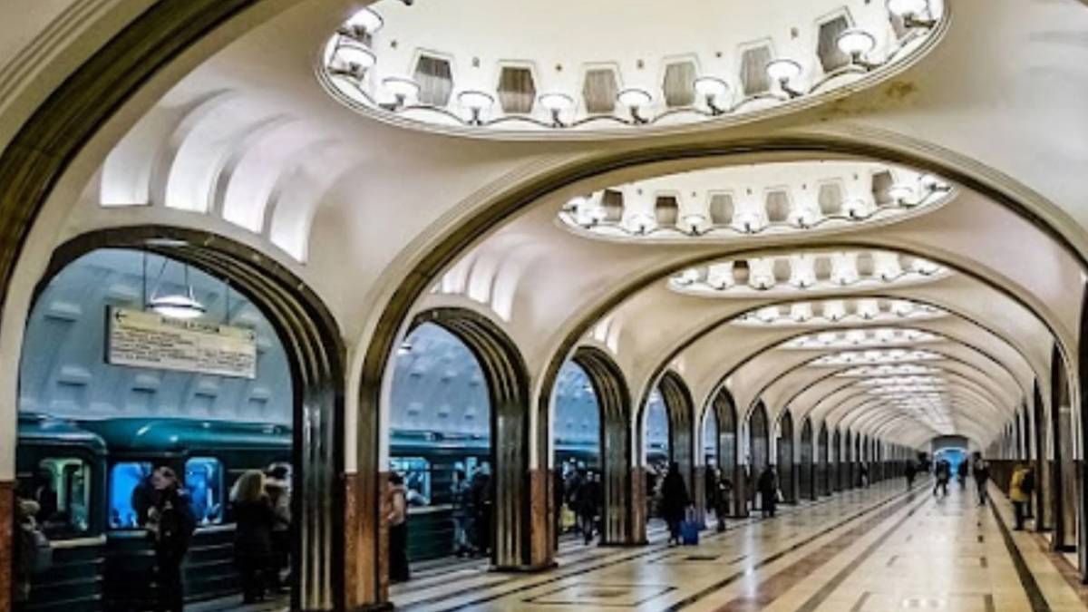 Moskova Metrosu’nda rekor yoğunluk: Günde 9 milyon yolcu